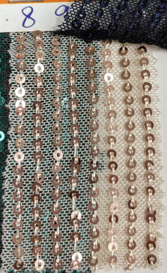 563302502-76